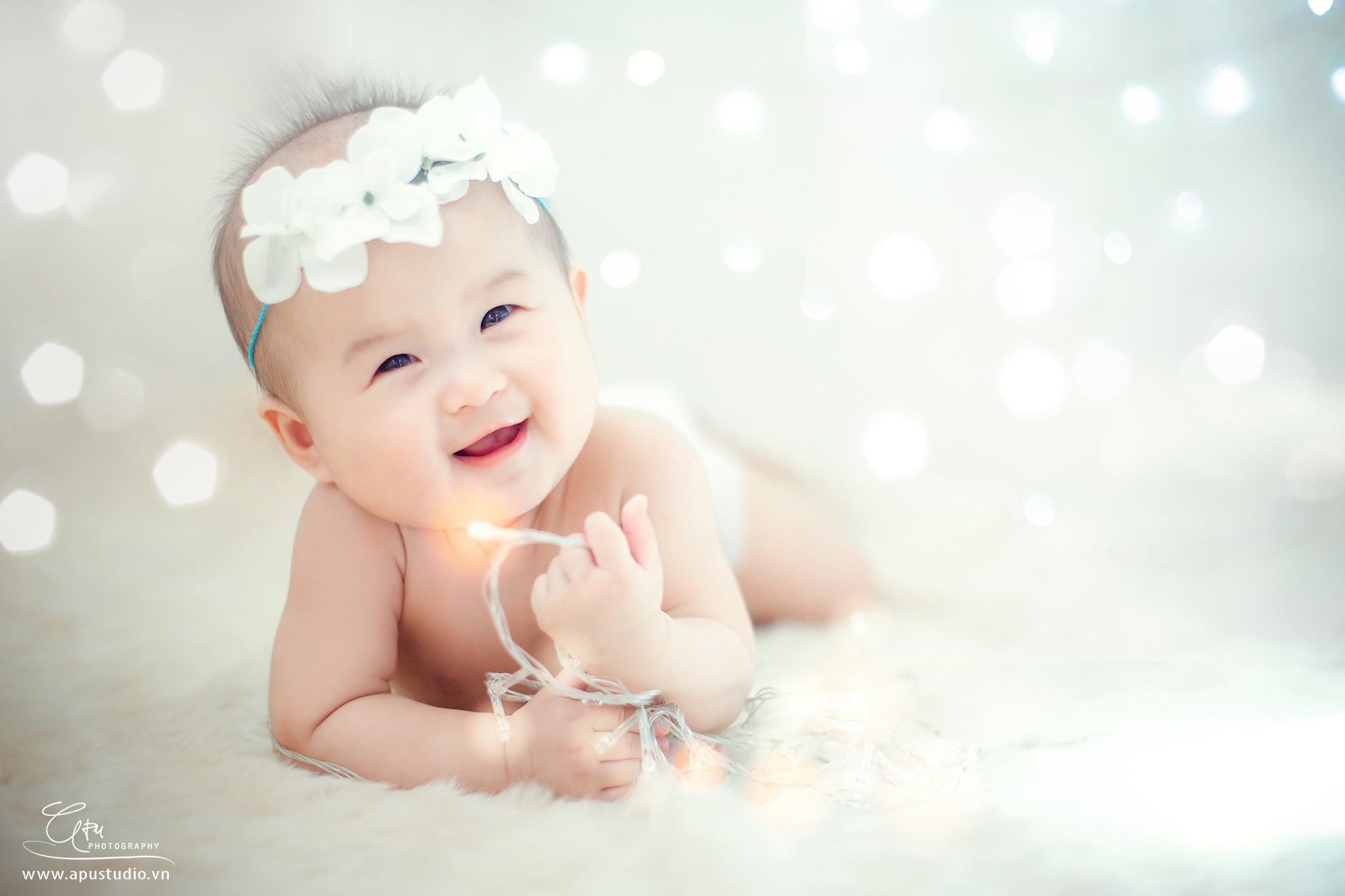 100 - 1 hình ảnh em bé dễ thương như thiên thần