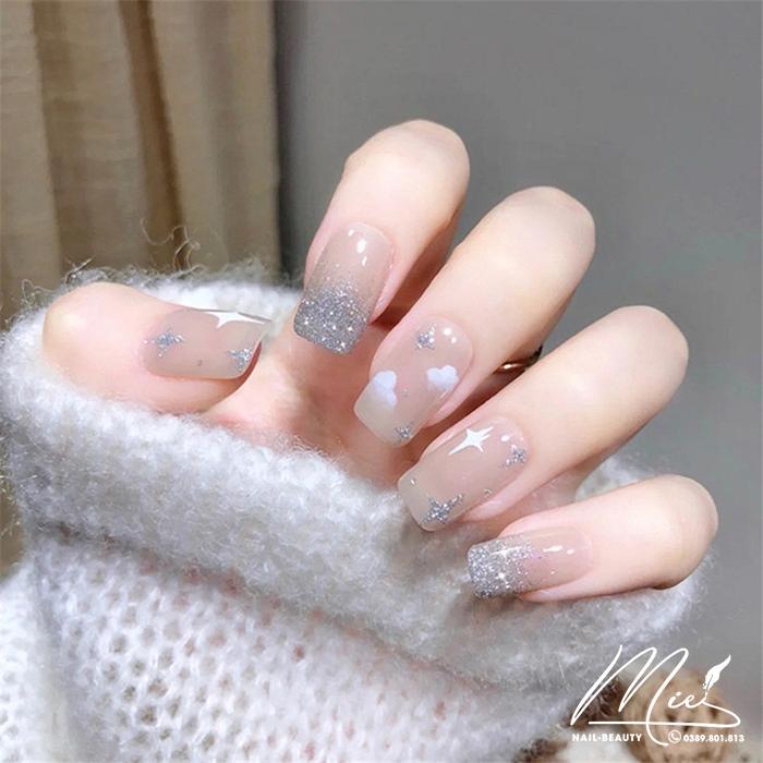 Cách vẽ nail chấm bi đơn giản mà đẹp cho bạn gái diện hè, nail đẹp ...